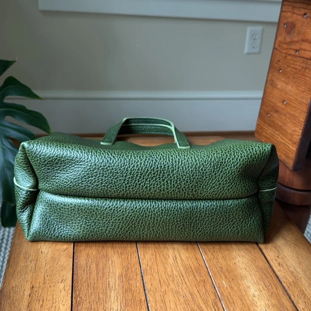 Portland Leather Green Crossbody Bag - Picture 3 of 4